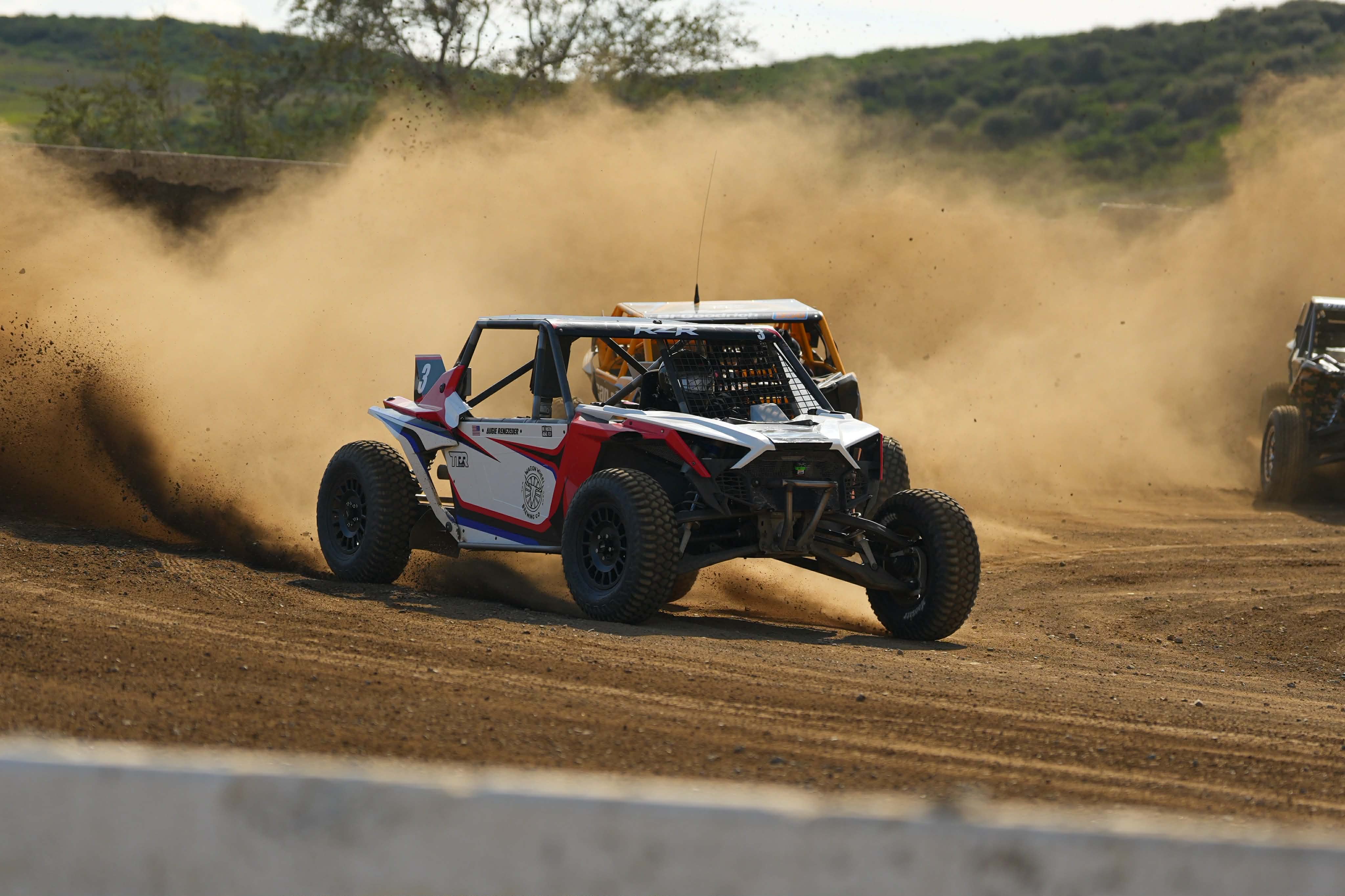 TONIGHT: #CORR Round 6 from Glen Helen | 7PM PT, RACER Network